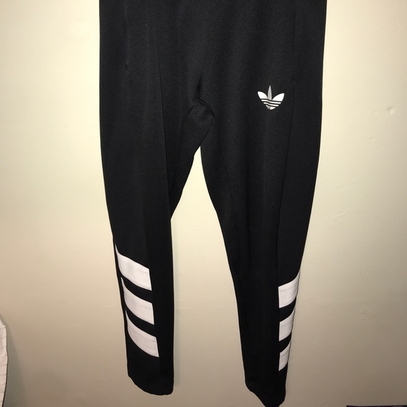 adidas slim fit sweatpants